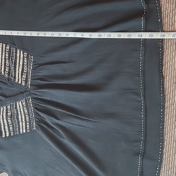 Velvet by Graham and Spencer Boho Blouse - Picture 10 of 12